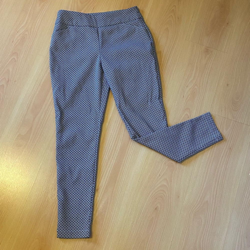 Black and white pants